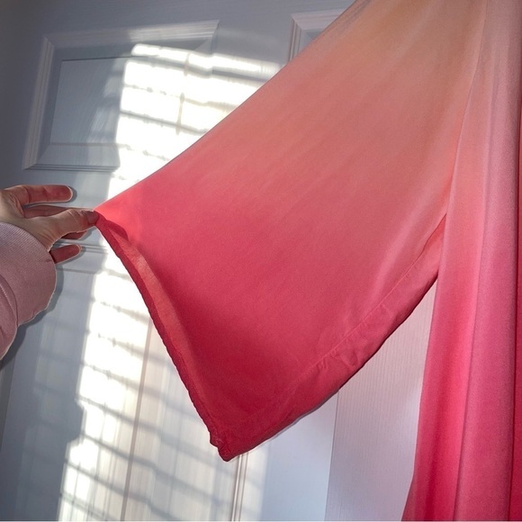 TORRID DRAPE FRONT KIMONO - CHIFFON DIP DYE CORAL - Picture 9 of 13